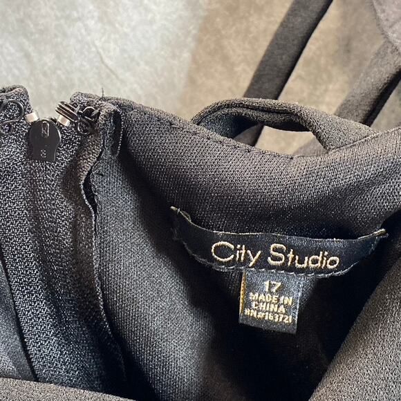 CITY STUDIO Juniors' Black Ruffle Cap-Sleeve X-Back Sheath Mini Dress SZ 17 - Picture 10 of 14